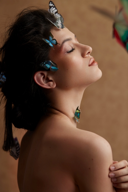 kobieta z butterfly